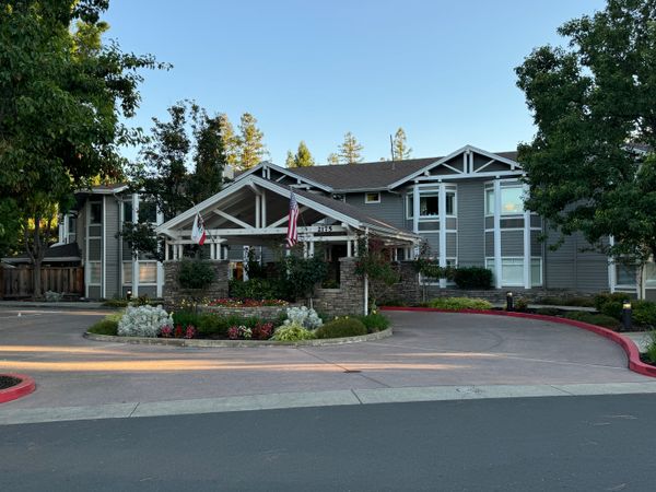 Ivy Park at Walnut Creek - image 1