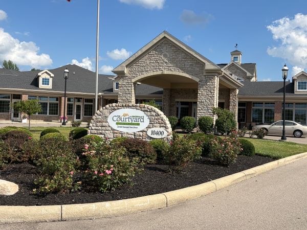 Randall Residence of Centerville - image 1