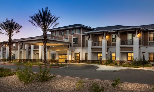 Savanna House - image 1