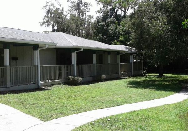 The Cottages Of Bradenton - image 1