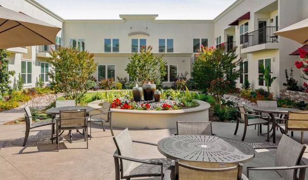 Oakmont of Torrance - image 1