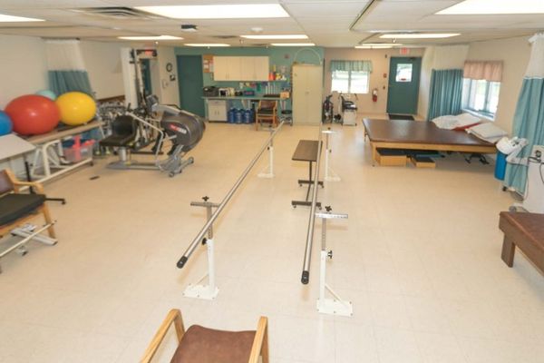 Greentree Health And Rehab Center - image 1