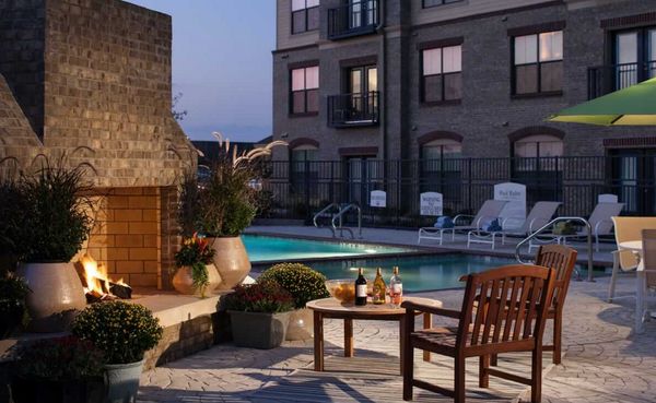 Discovery Village at Castle Hills - image 1