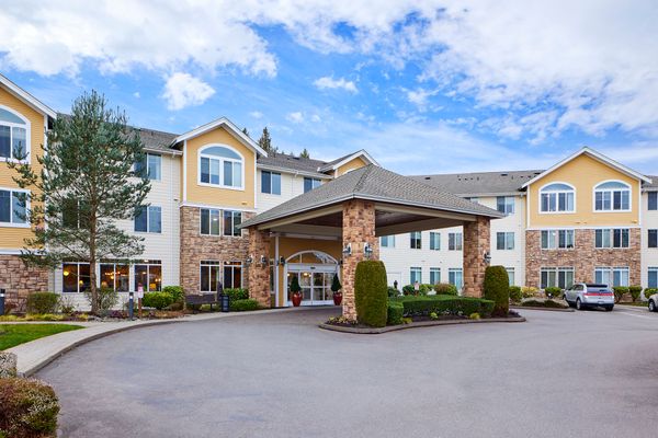 Morningstar Senior Living at Silver Lake - image 1