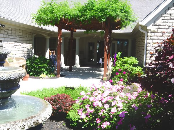 Bridgeway Pointe - image 1