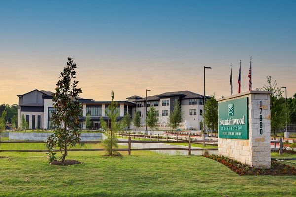 Fountainwood at Lake Houston - image 1