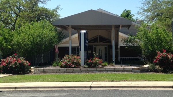 Arden Courts of Austin - image 1