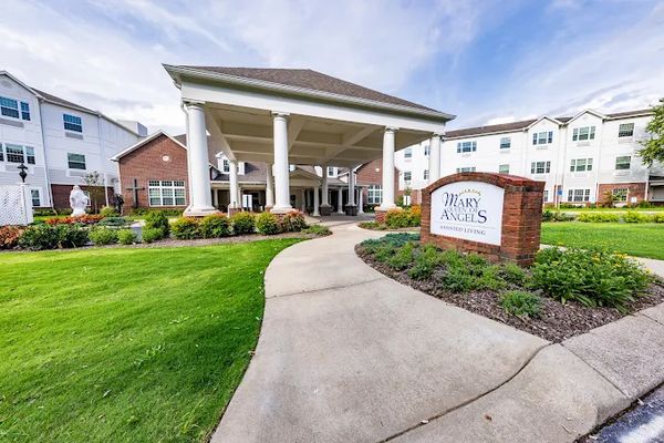 Mary Queen of Angels - image 1