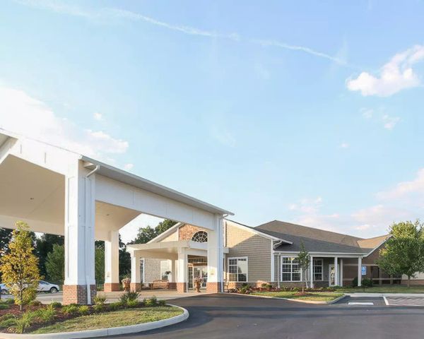 Danbury Massillon - image 1