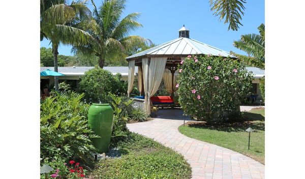A Banyan Residence - image 1