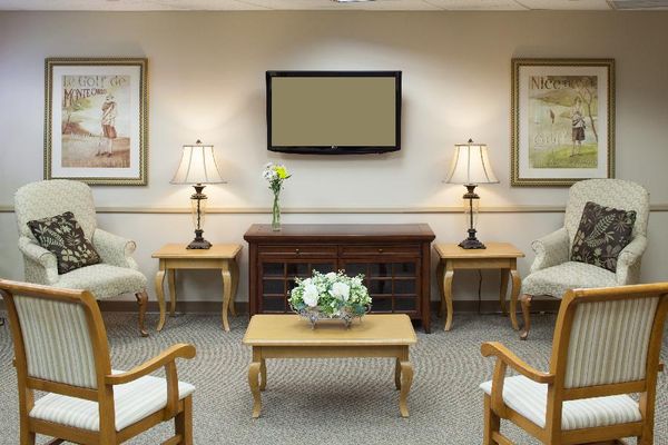 Bedford Hills Center - image 1