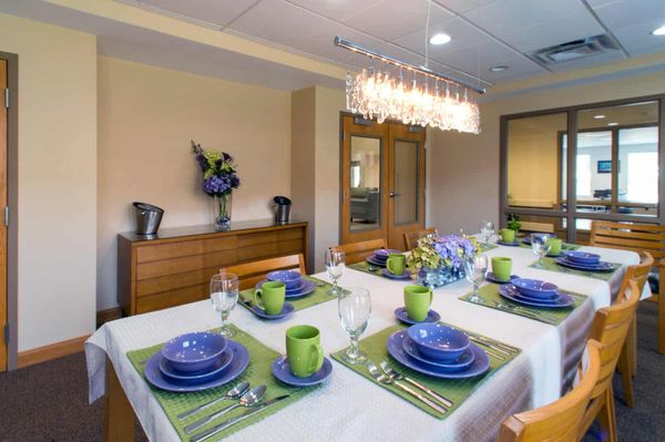 Forest Hills Care Center - image 1