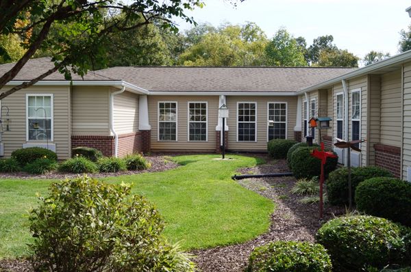 Somerset Court Of Mocksville - image 1
