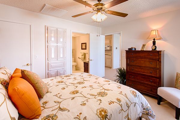 Lakestone Terrace - image 1