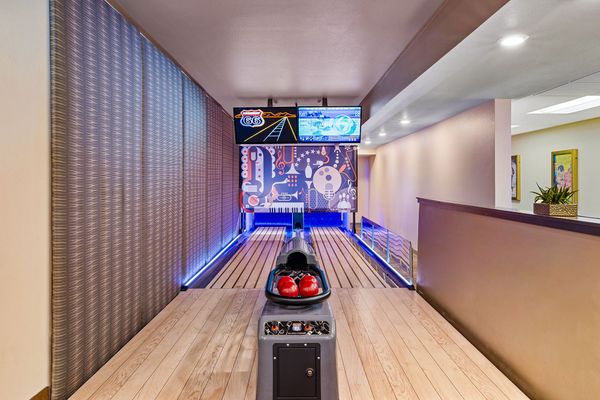 The Ivy Thornton - image 1