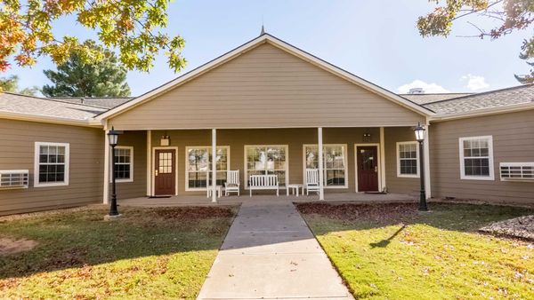 The Gardens at Shadow Hills - image 1