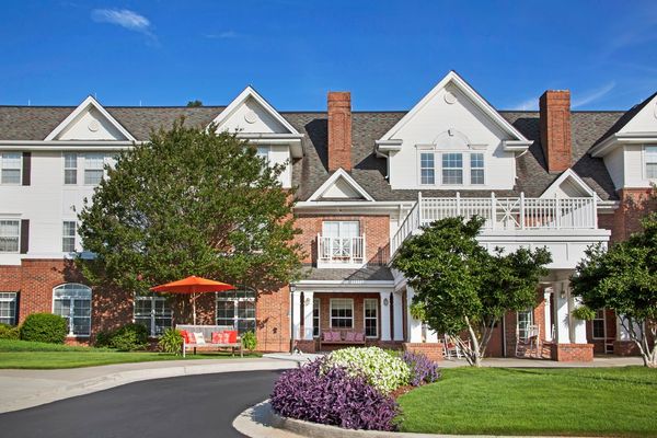 Brighton Gardens Of Dunwoody - image 1