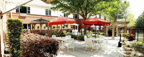 Ambiance at Maitland - image 1