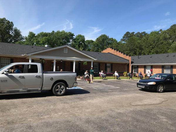Lenoir Assisted Living - image 1