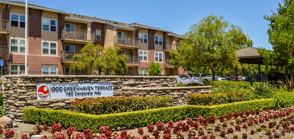 Acc Assisted Living At Greenhaven Terrace - image 1