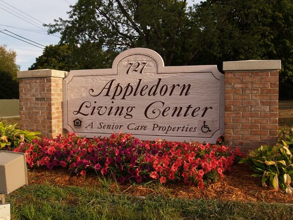 Appledorn Assisted Living Center North - image 1