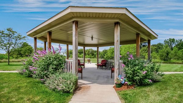 Meadow Lane Assisted Living & Memory Care - image 1