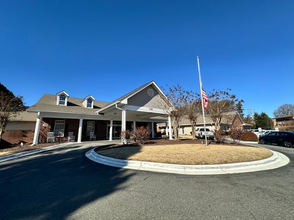 Summit Place of Mooresville - image 1