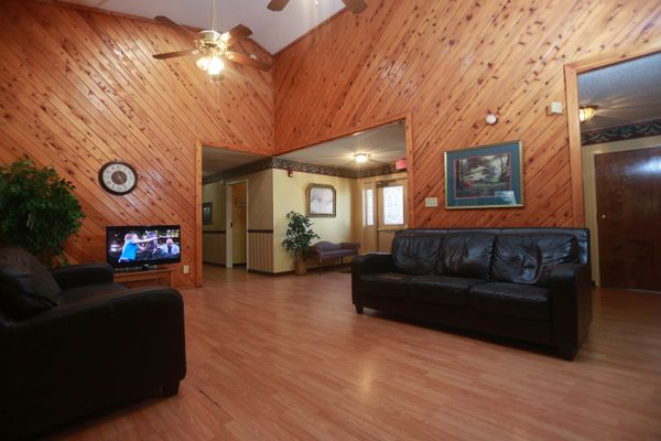 Colonial Gardens at Warner Robins #1 - image 1