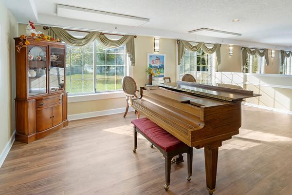 Brookdale Novi - image 1