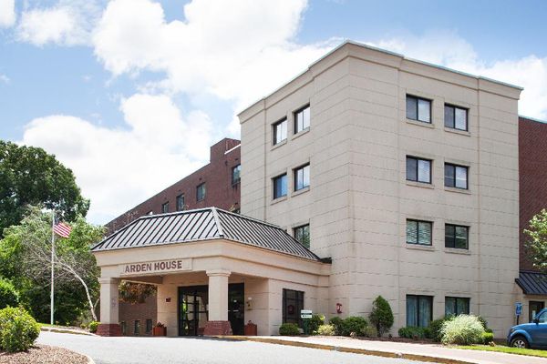 Arden House - image 1