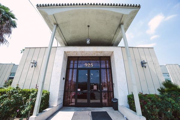 Alameda Care Center - image 1