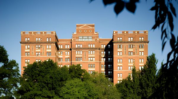 Judson Manor - image 1