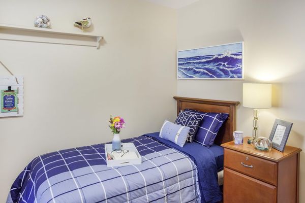 Charter Senior Living Of Columbia - image 1