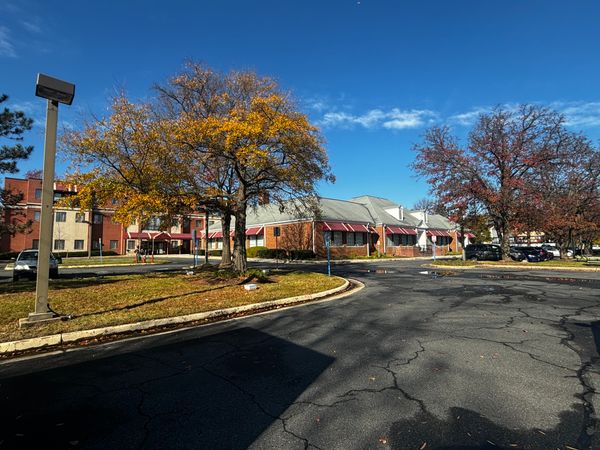 The Lincolnian Senior Residences - image 1
