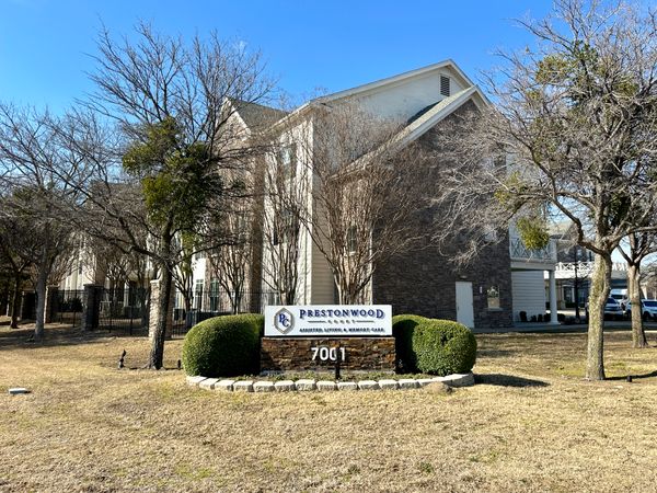 Prestonwood Court - image 1