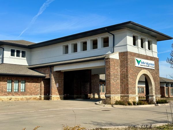 Discovery Commons At Spring Creek - image 1