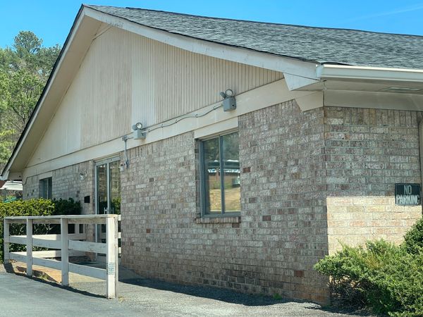 Woodstock Nursing & Rehab Center - image 1