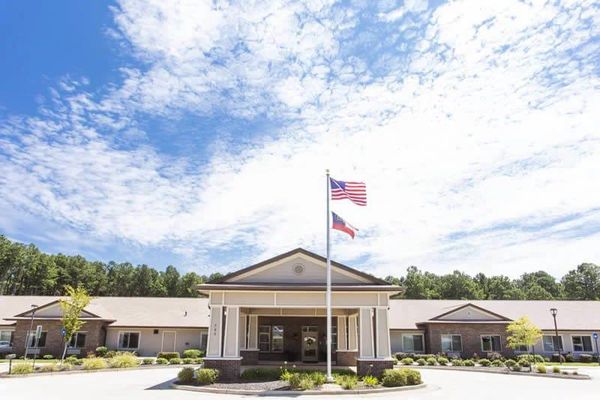 Marshall Pines Memory Care & Transitional Assisted Living - image 1