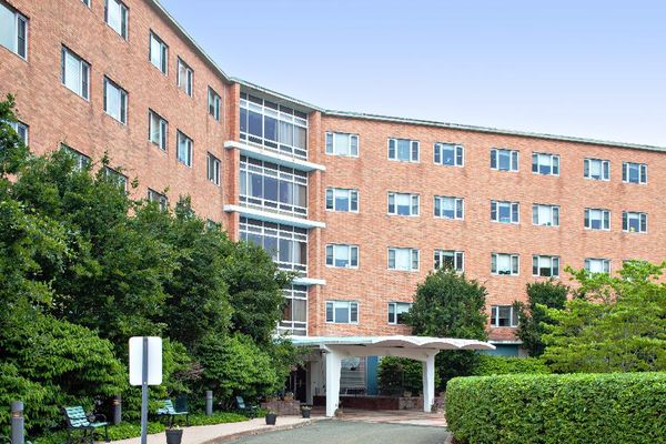 Saint Joseph's Center - image 1