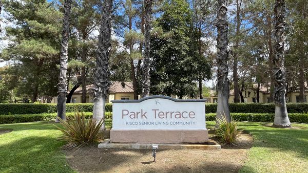 Park Terrace - image 1