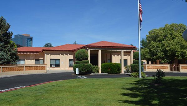 La Villa Grande Care Center - image 1