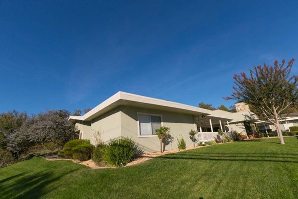 Summerfield Health Care Center - image 1