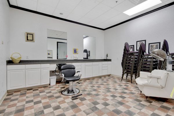 Valleyview Assisted Living - image 1