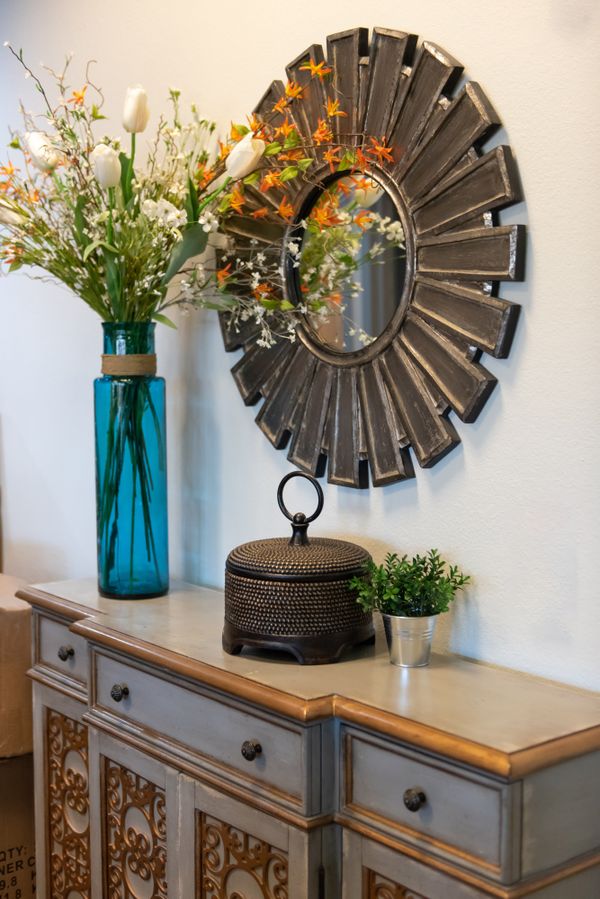 Life Care Center of Paradise Valley - image 1