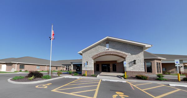 Brightly Senior Living Mascoutah - image 1