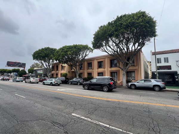 Beverly Hills Terrace - image 1