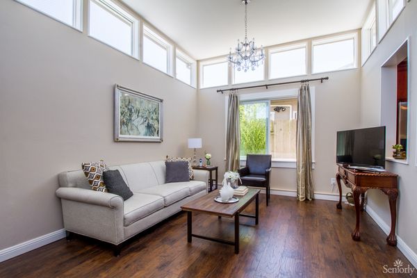 Pacific Care Home III - image 1