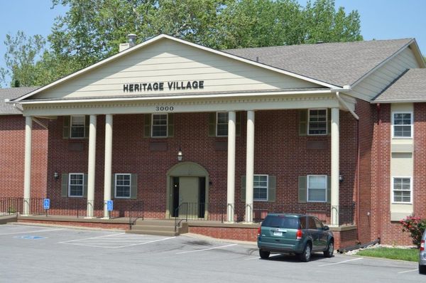 Heritage Village Of Gladstone - image 1