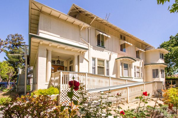Hopkins Manor Pacific - image 1