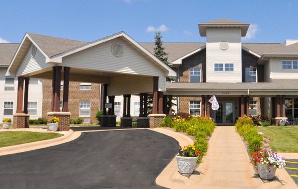 Charter Senior Living of Rockford - image 1